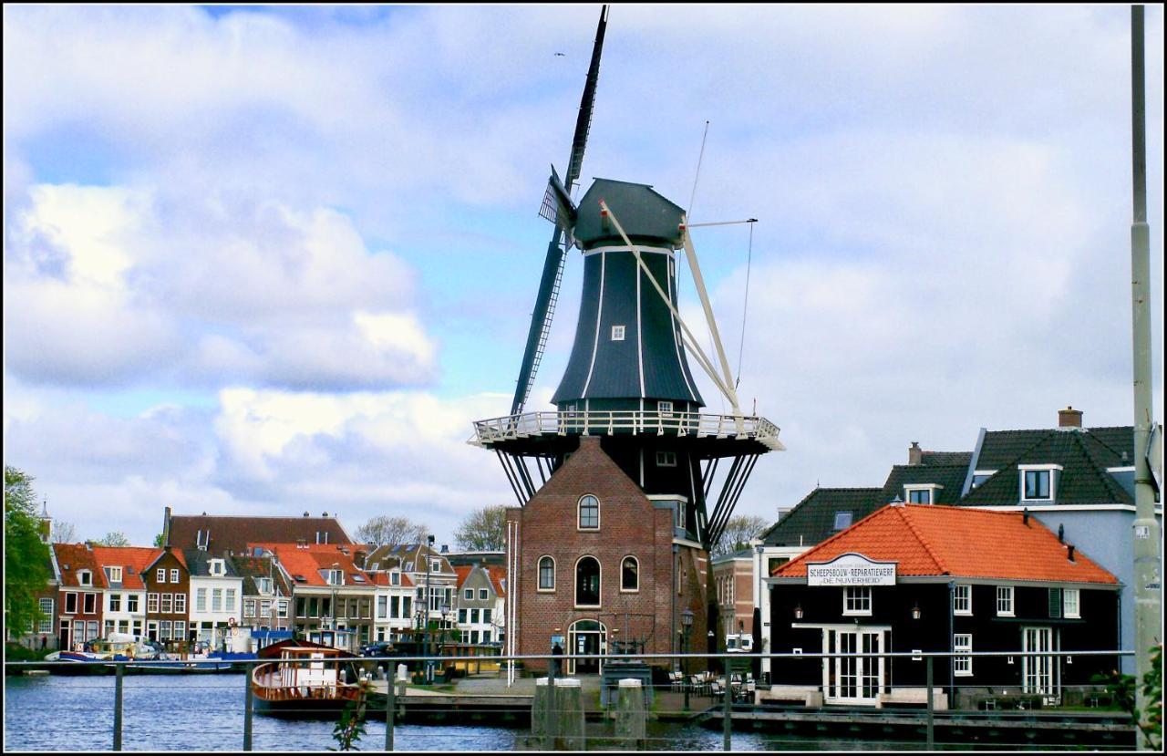 Bed & Breakfast Tegenover De Molen Haarlem Luaran gambar